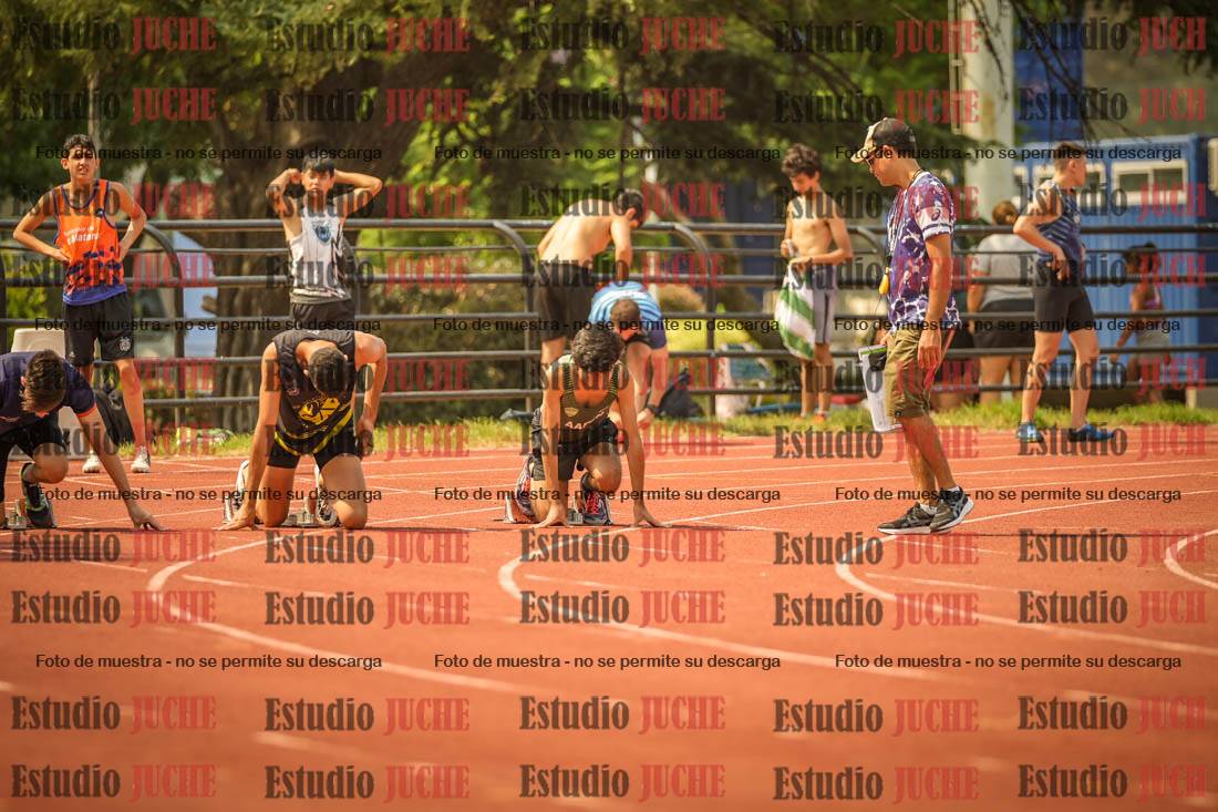 Fotos de los 100 m llanos de varones