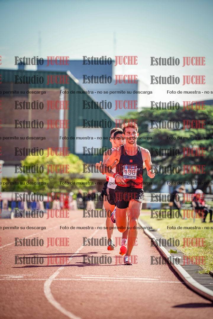 Fotos de los 10.000 m de varones - serie 1