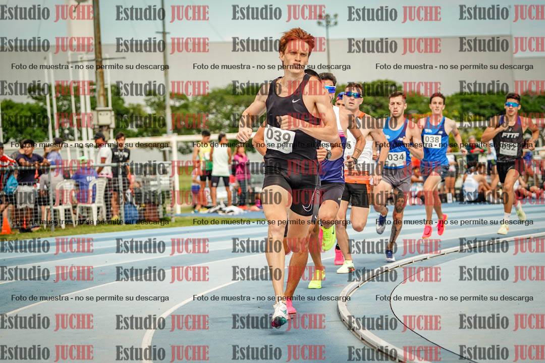 Fotos de los 1000 m llanos de varones