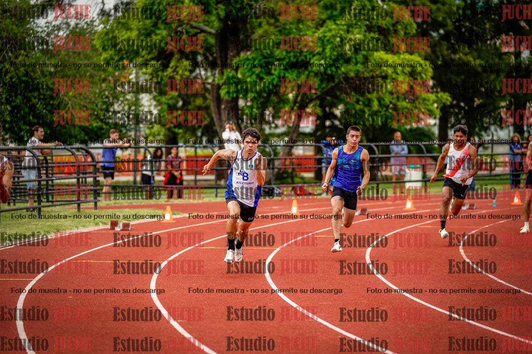 Fotos de los 200 m llanos de varones