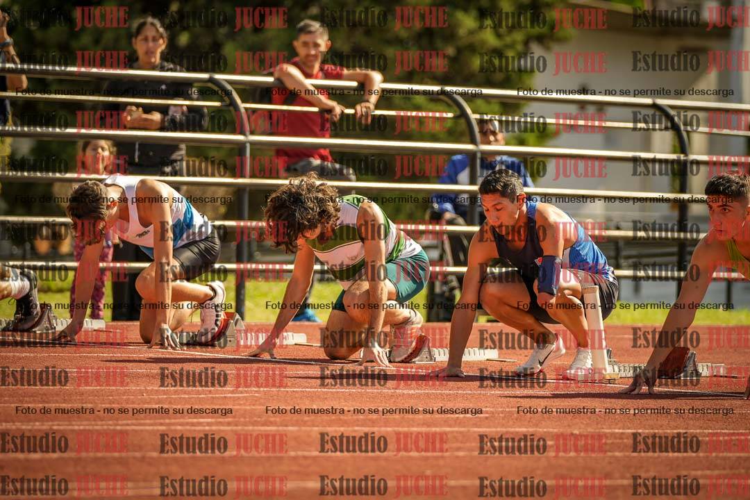 Fotos de los 100 m llanos de varones