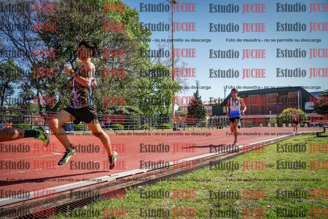 Fotos de los 2400 m de varones