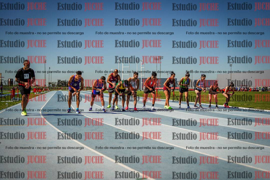 Fotos de los 5000 m de mujeres y varones - serie 2