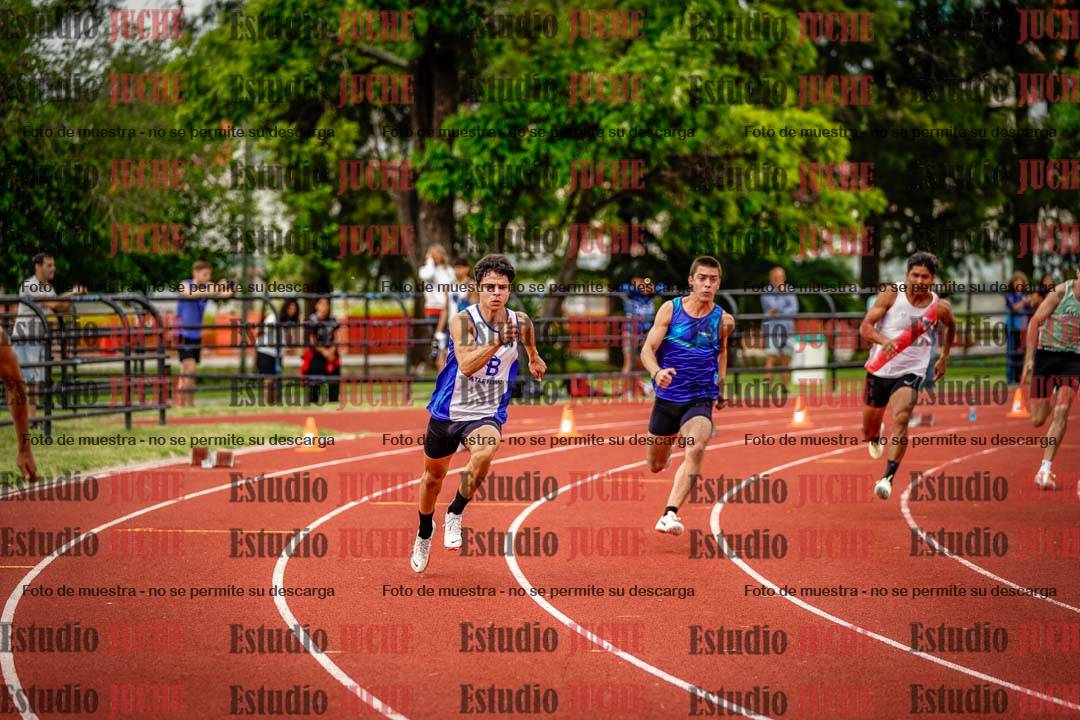 Fotos de los 200 m llanos de varones