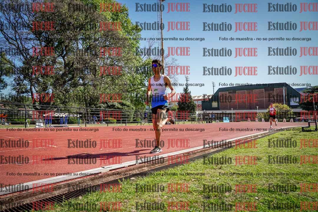 Fotos de los 2400 m de varones