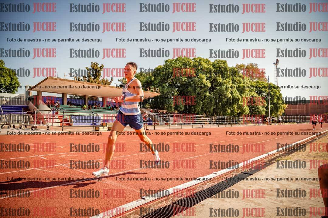 Fotos de los 3000 m llanos de varones