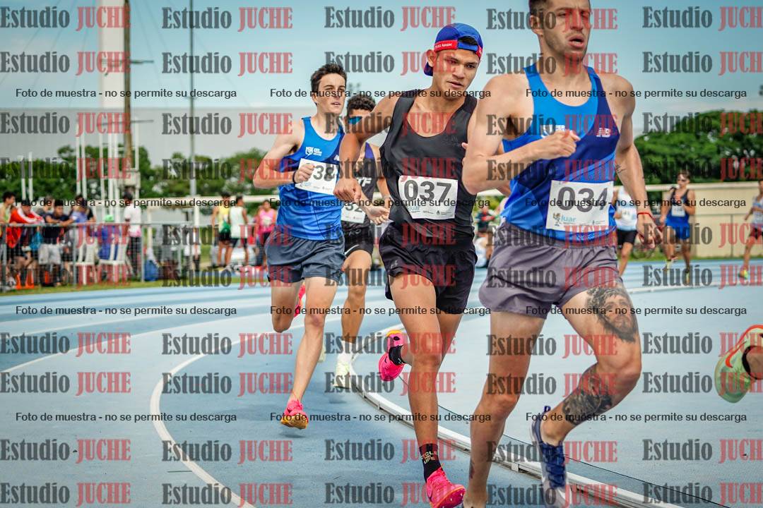Fotos de los 1000 m llanos de varones