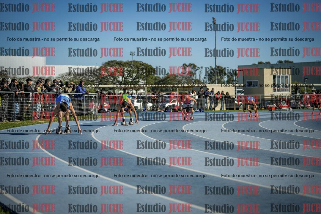 Fotos de los 400 m con vallas de varones