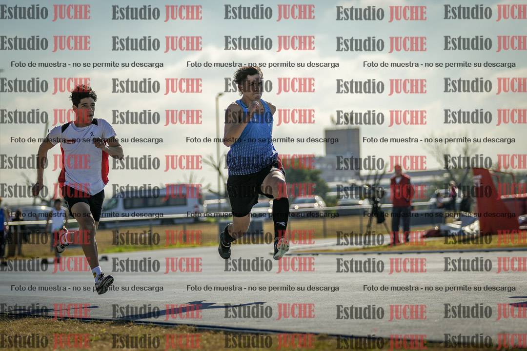 Fotos de los 100 m llanos de varones