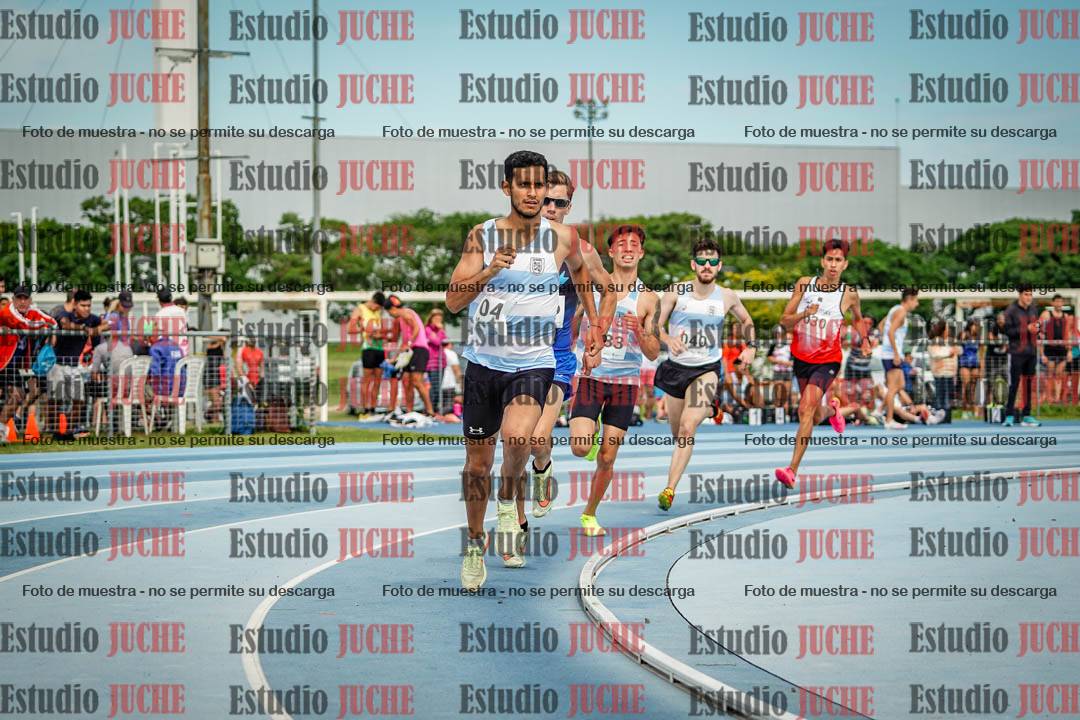 Fotos de los 1000 m llanos de varones