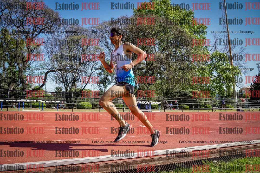 Fotos de los 2400 m de varones
