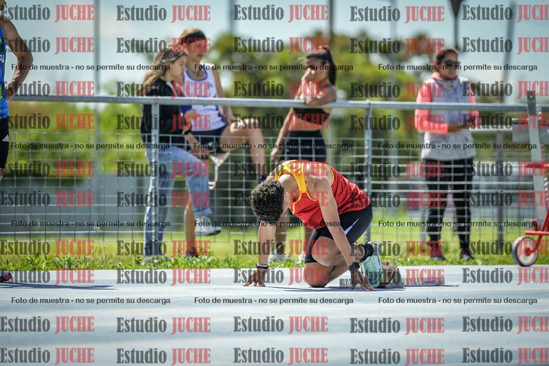 Fotos de los 200 m llanos de varones