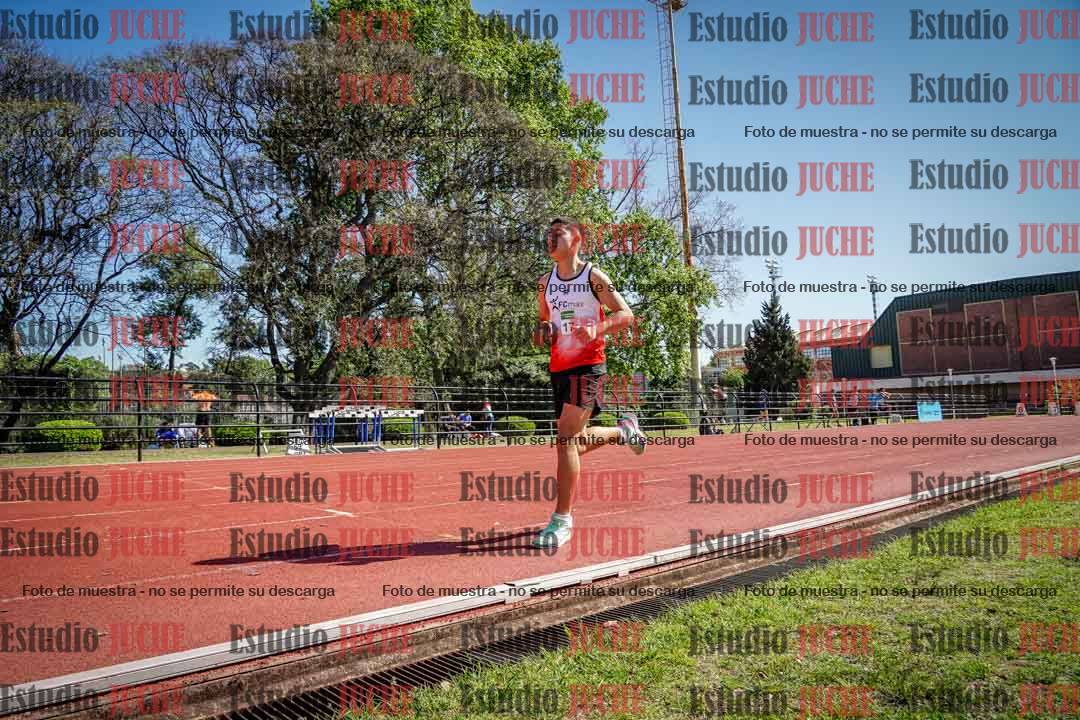 Fotos de los 2400 m de varones