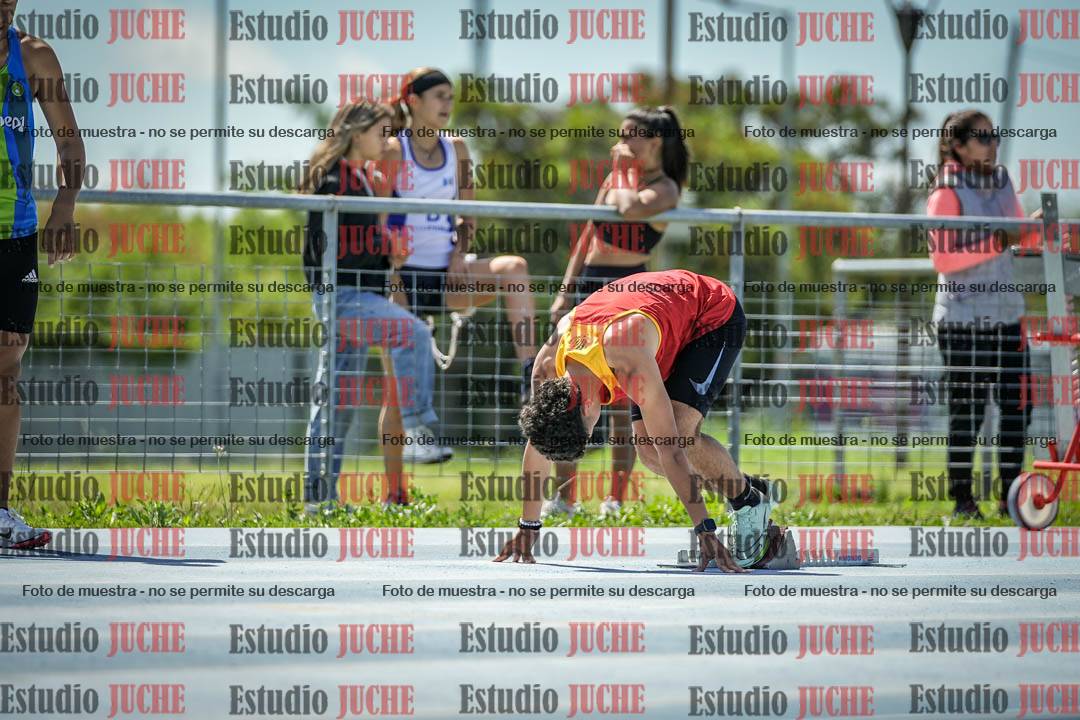 Fotos de los 200 m llanos de varones