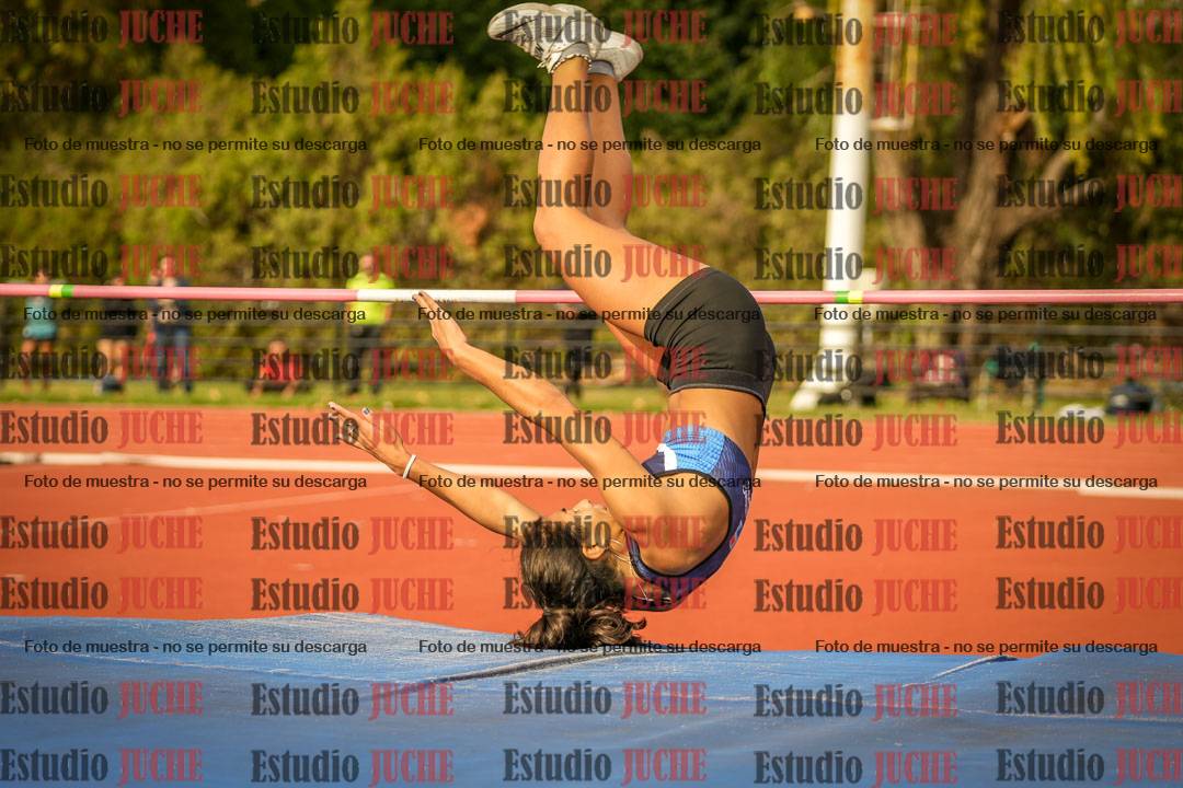 Fotos del salto en alto de mujeres - combinadas 2