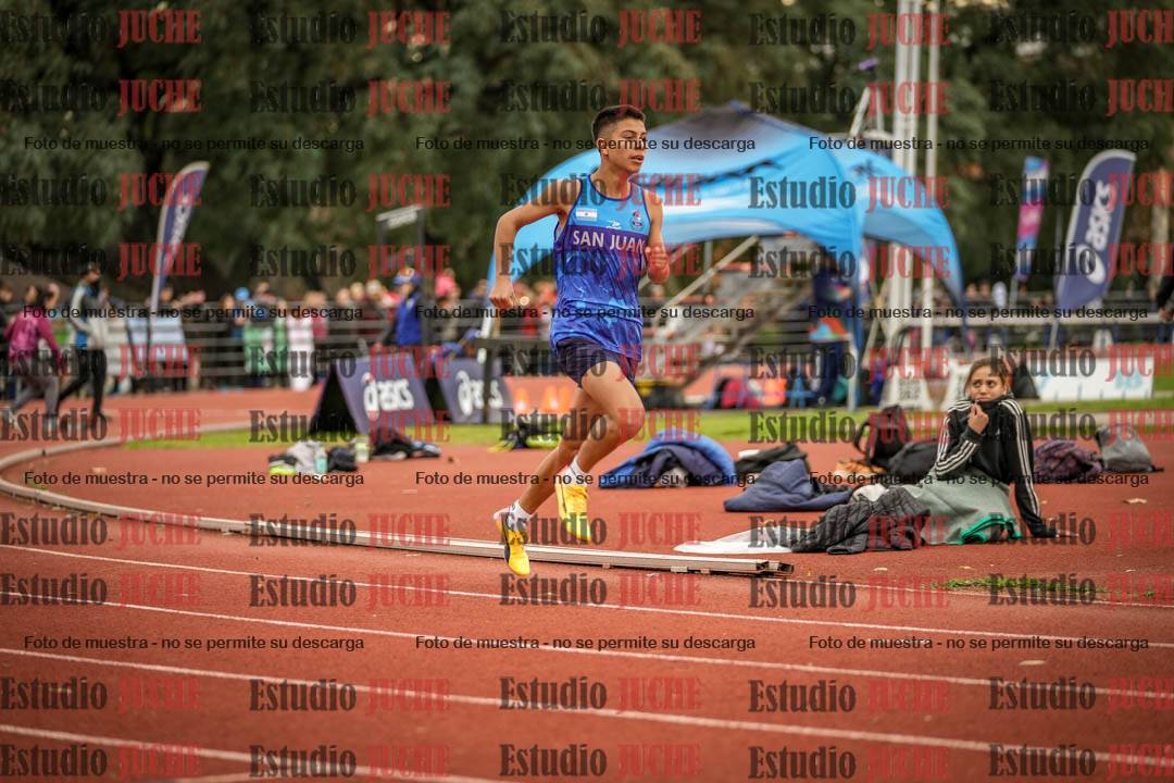 Fotos de los 400 m con vallas de varones