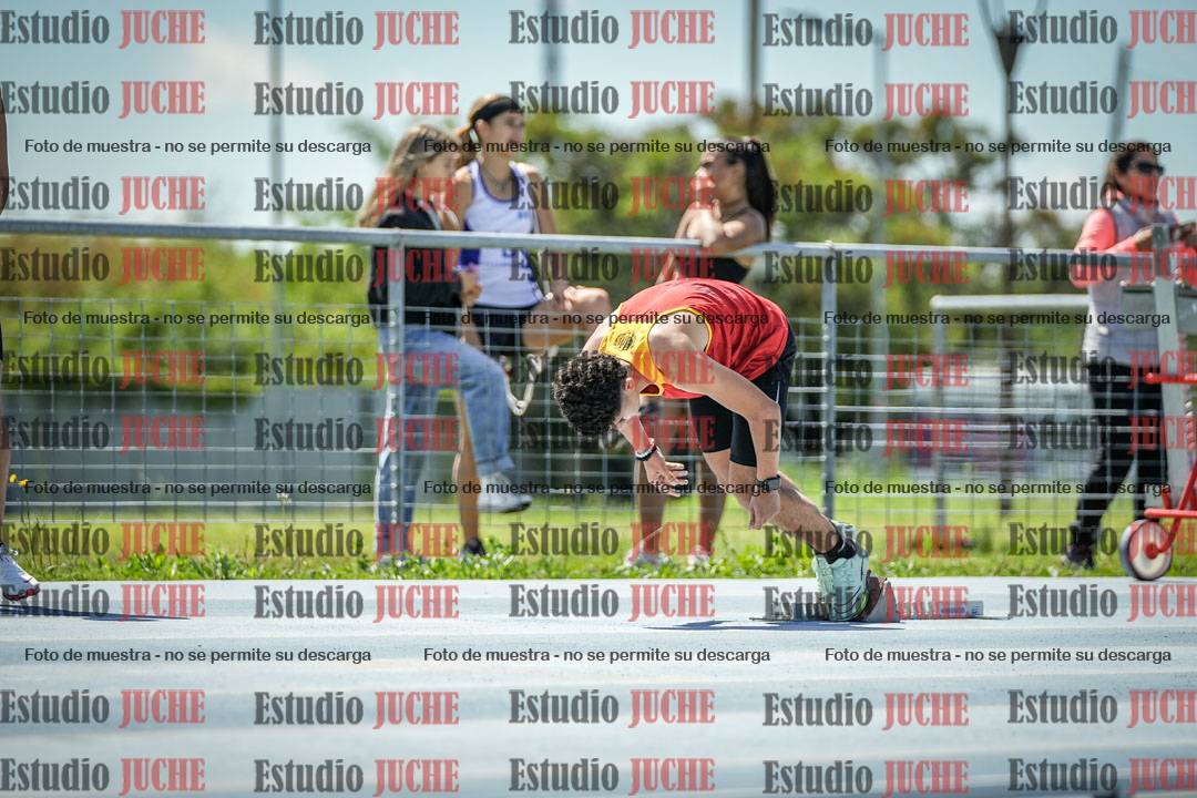 Fotos de los 200 m llanos de varones