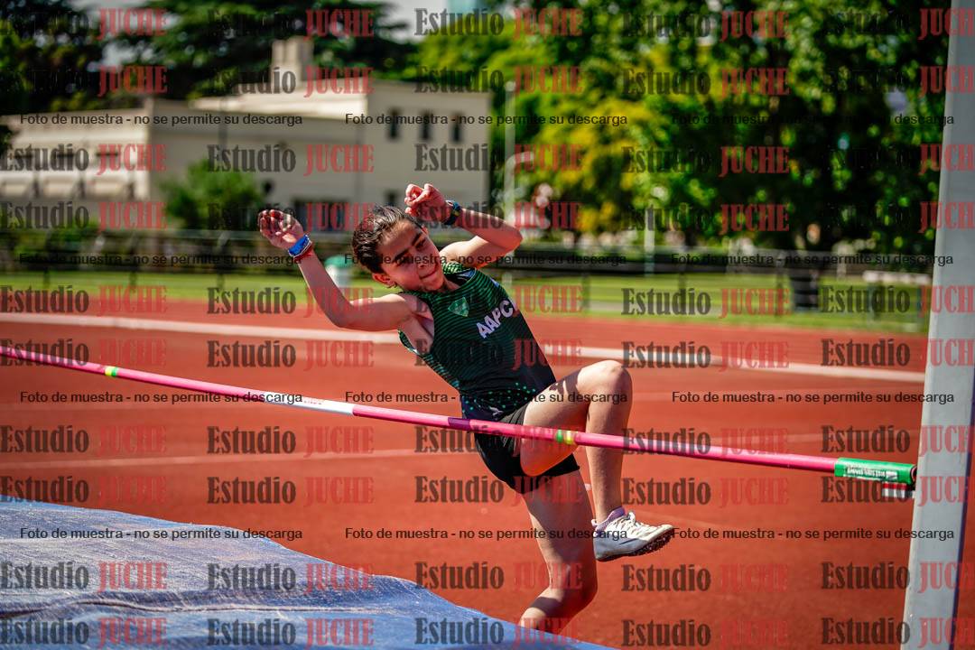 Fotos del salto en alto de mujeres