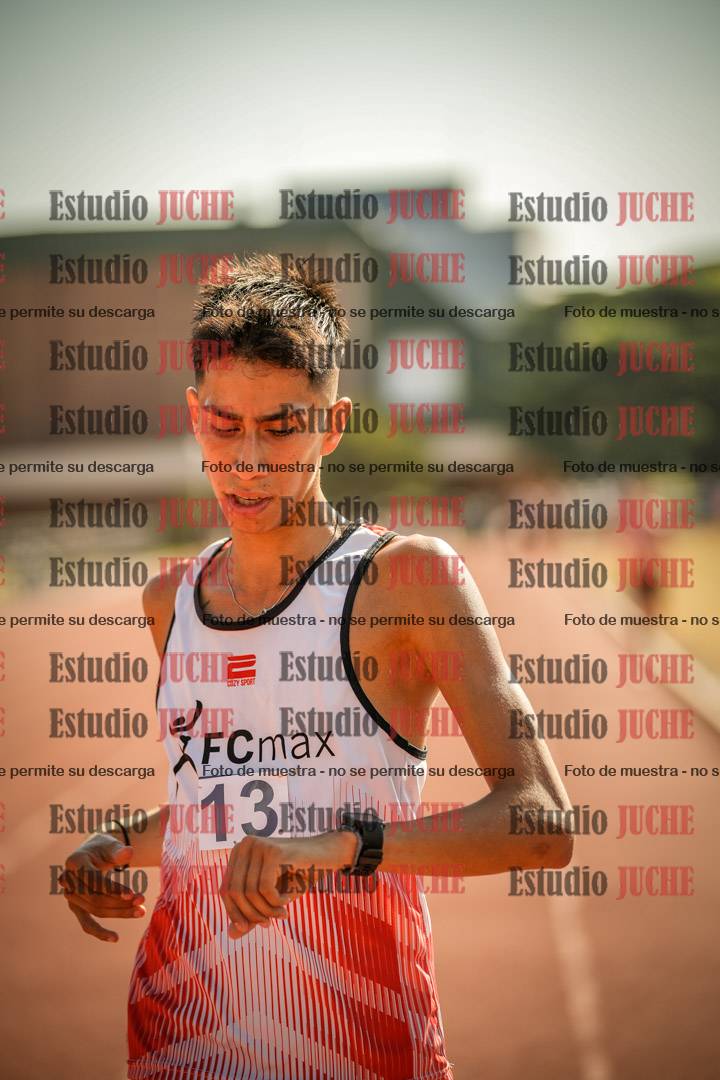Fotos de los 3000 m llanos de varones