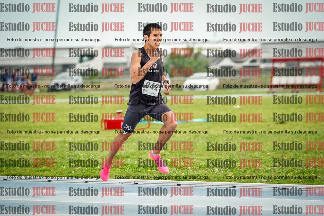 Fotos de los 1000 m llanos de varones