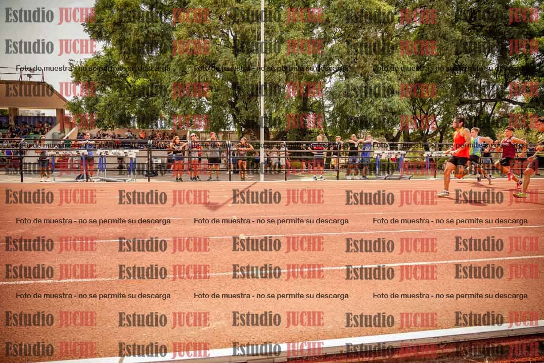Fotos de los 100 m llanos de varones