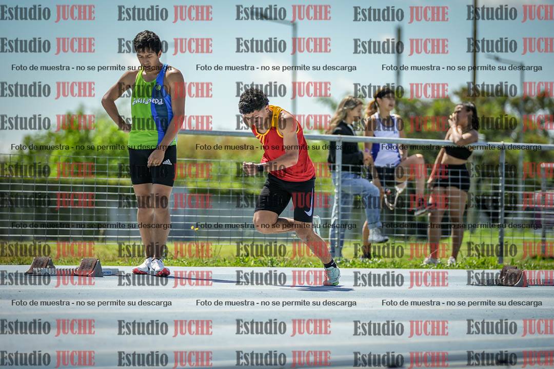 Fotos de los 200 m llanos de varones