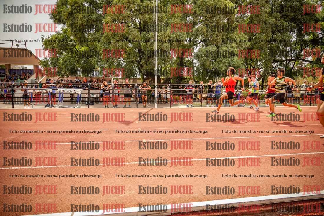 Fotos de los 100 m llanos de varones