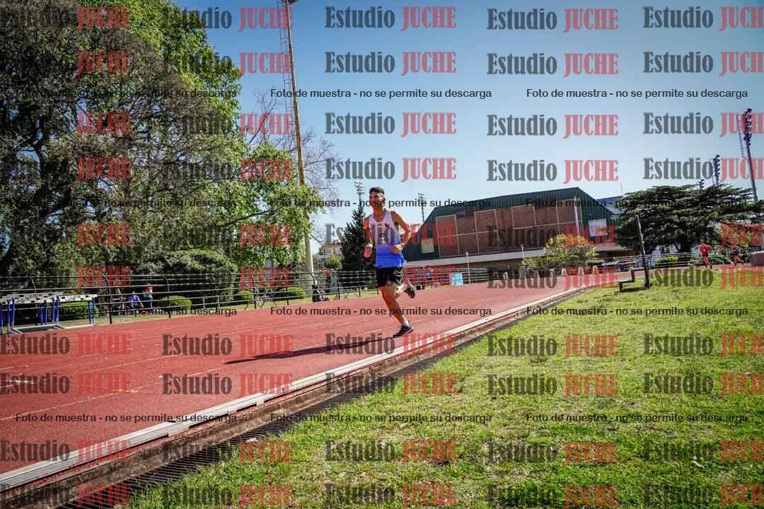 Fotos de los 2400 m de varones