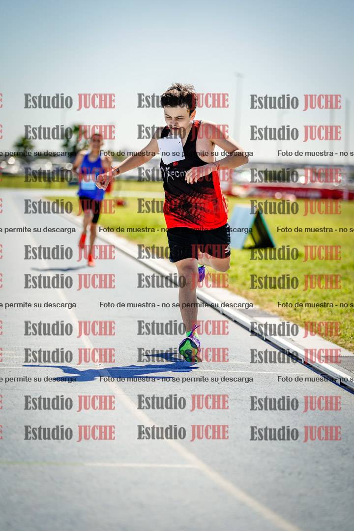 Fotos de los 600 m llanos de varones