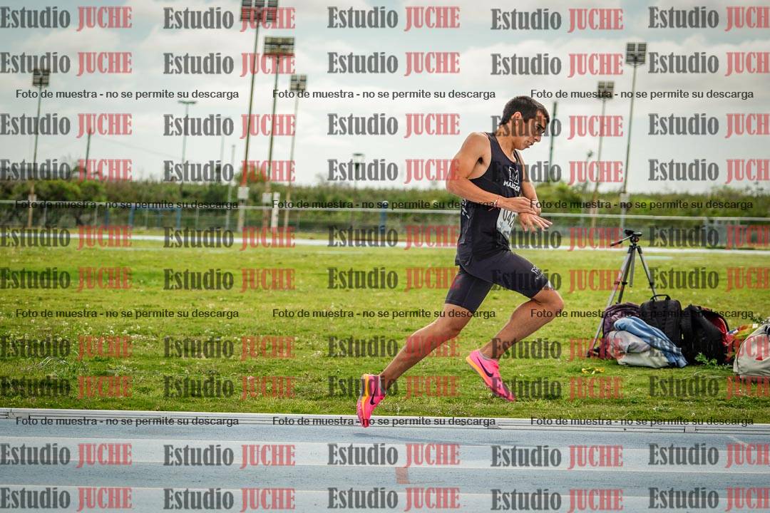 Fotos de los 1000 m llanos de varones