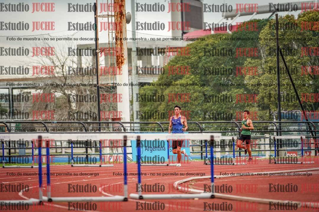 Fotos de los 400 m con vallas de varones