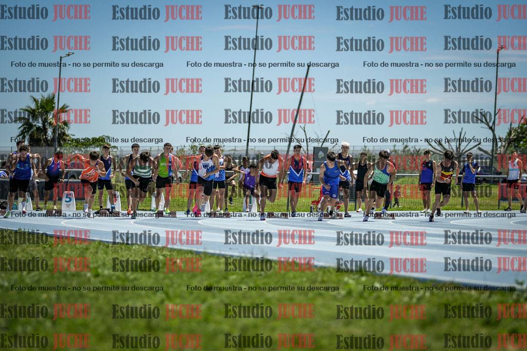 Fotos de los 100 m llanos de varones