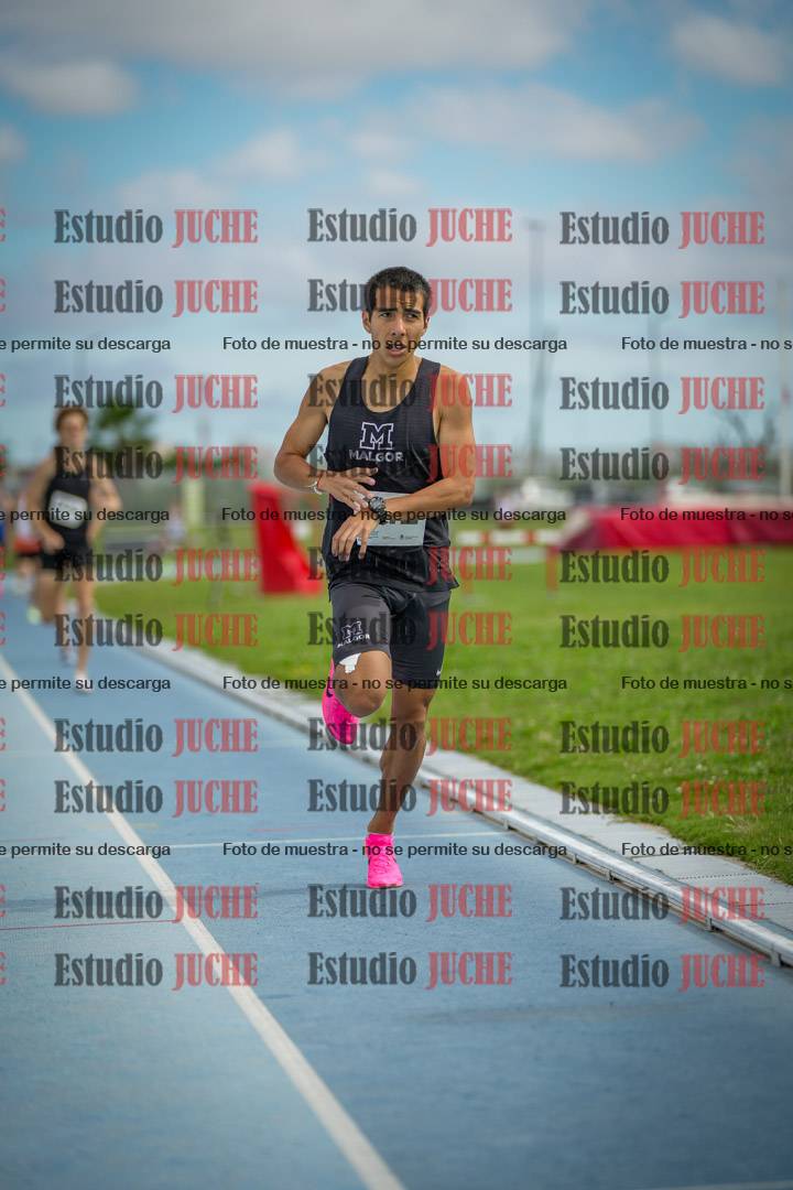 Fotos de los 1000 m llanos de varones