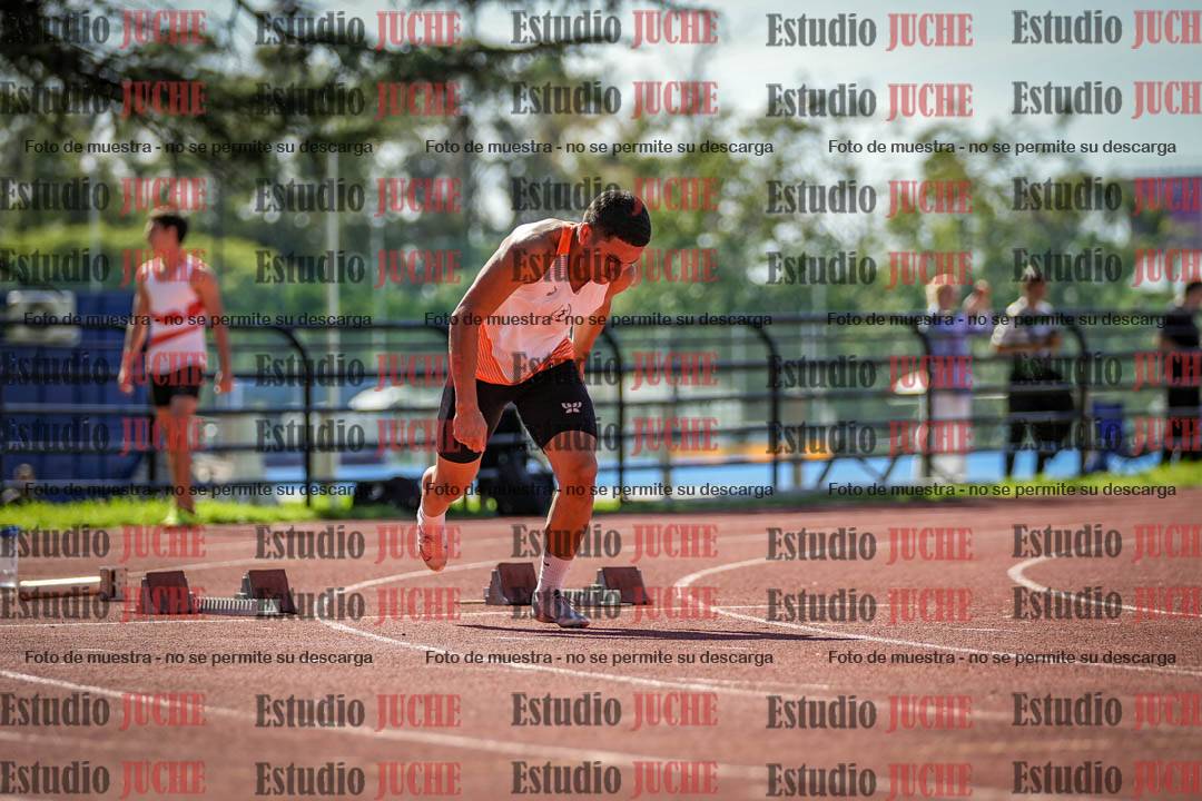 Fotos de los 100 m llanos de varones