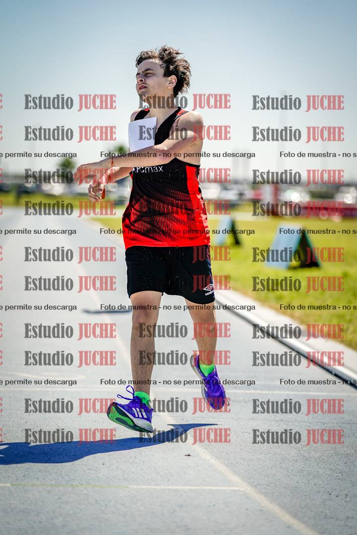 Fotos de los 600 m llanos de varones