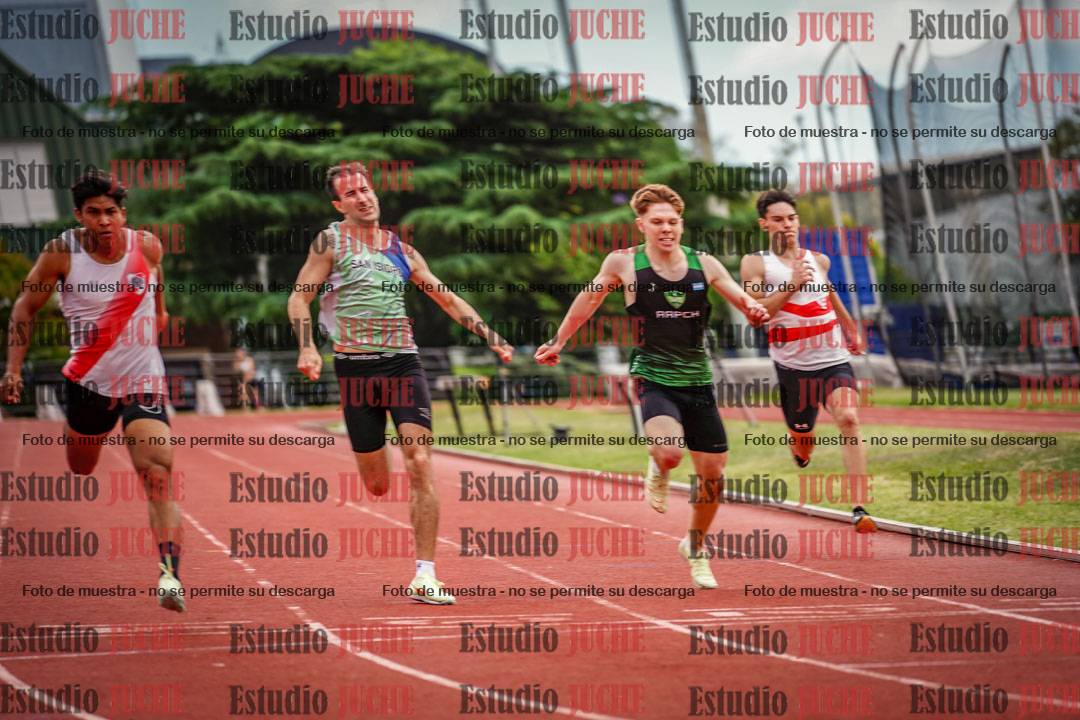 Fotos de los 200 m llanos de varones