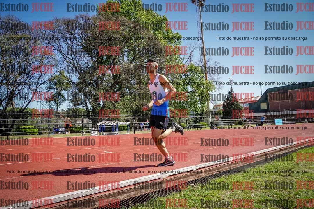 Fotos de los 2400 m de varones