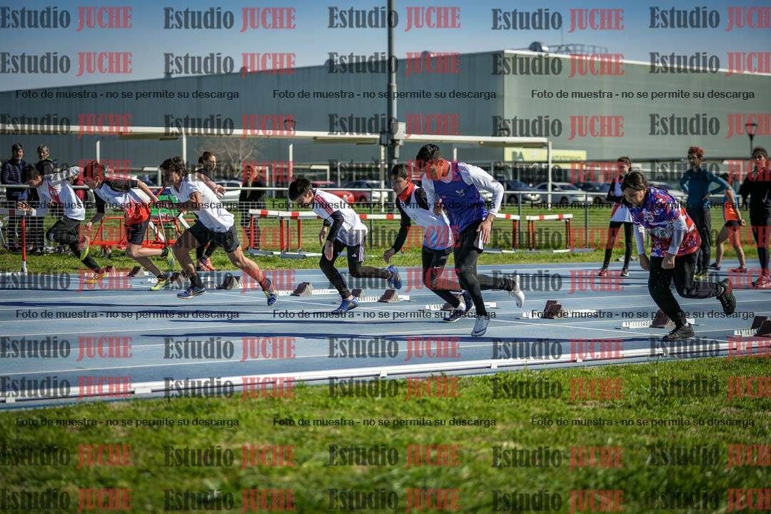 Fotos de los 80 m llanos de varones - U14