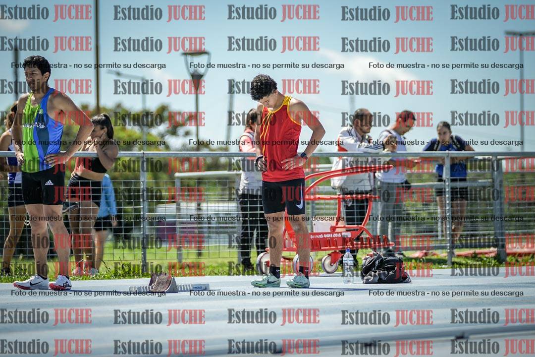 Fotos de los 200 m llanos de varones