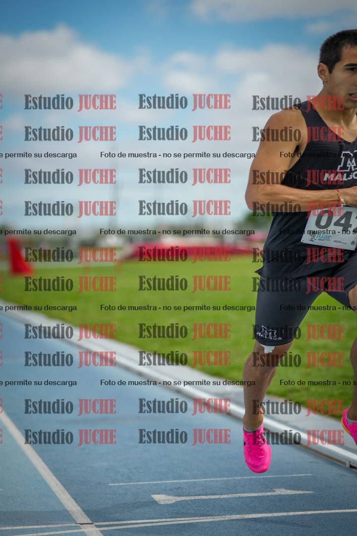 Fotos de los 1000 m llanos de varones