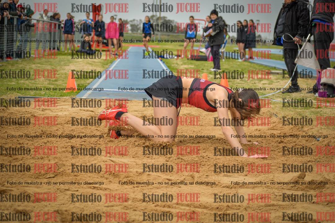 Fotos del salto en largo de mujeres - U18