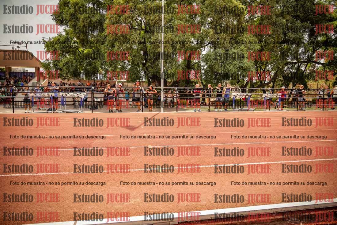 Fotos de los 100 m llanos de varones