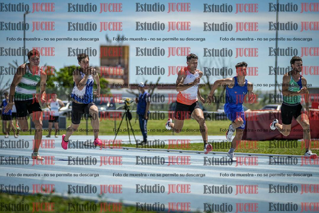 Fotos de los 100 m llanos de varones