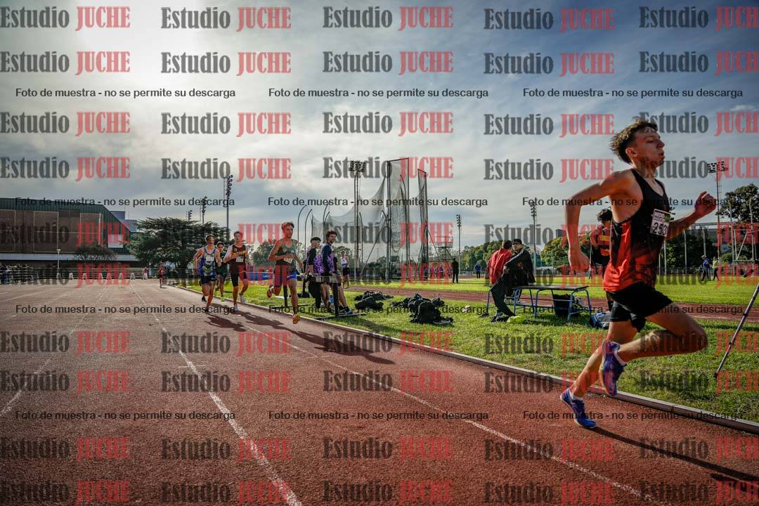 Fotos de los 600 m llanos de varones