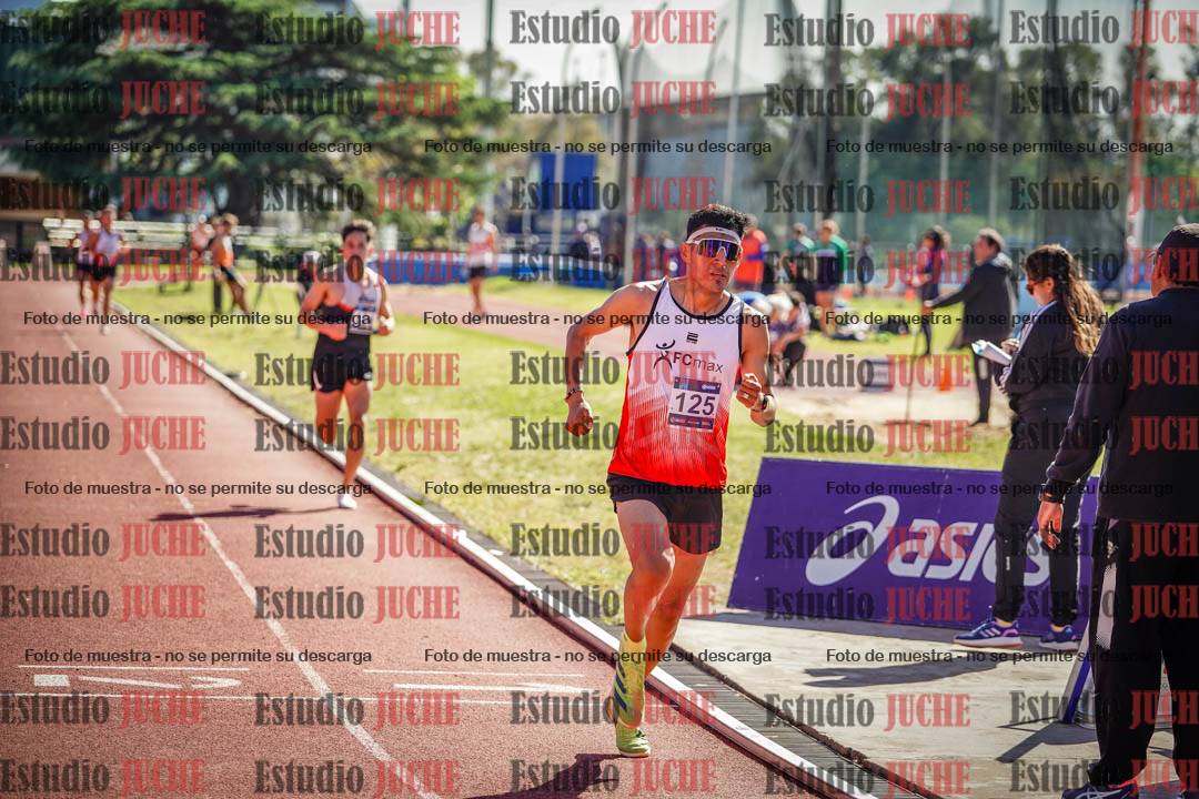 Fotos de los 10.000 m de varones - serie 1