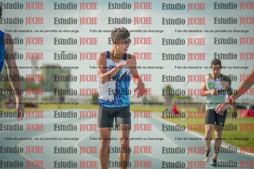 Fotos de los 400 m llanos de varones