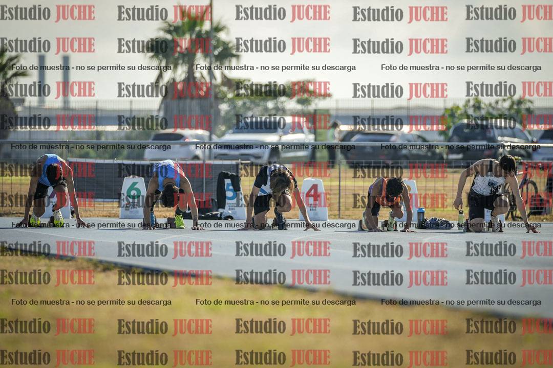 Fotos de los 100 m llanos de varones
