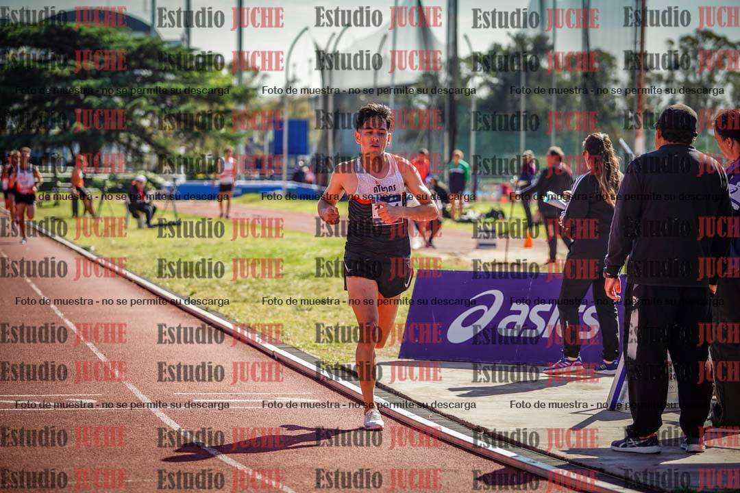 Fotos de los 10.000 m de varones - serie 1