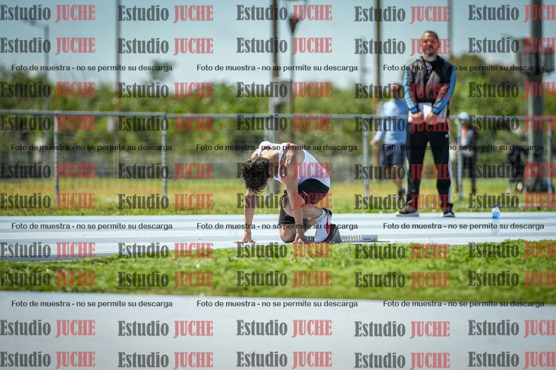 Fotos de los 200 m llanos de varones