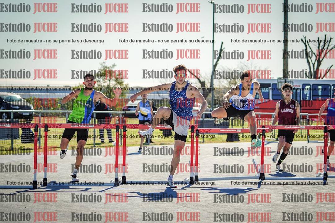 Fotos de los 400 m con vallas de varones
